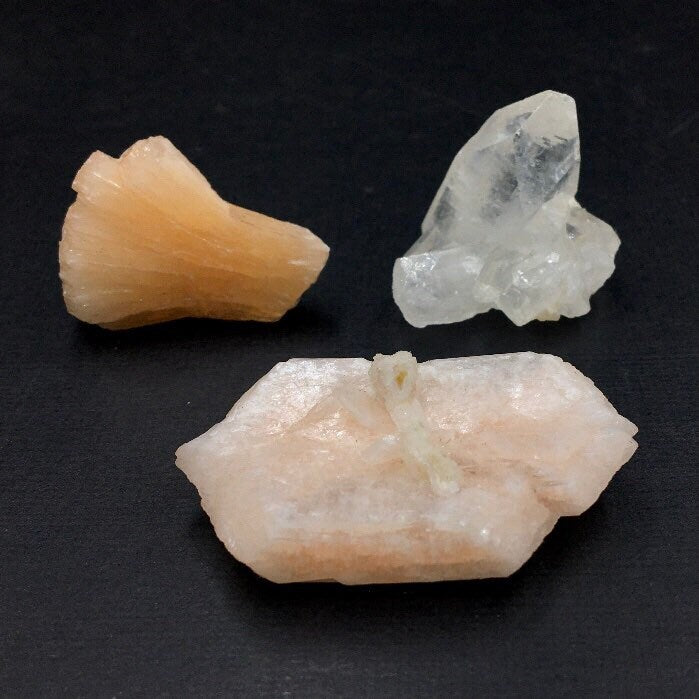 Indian Mineral Set: Apophyllite, Heulandite, Stilbite Crystal Cluster (MINI32)