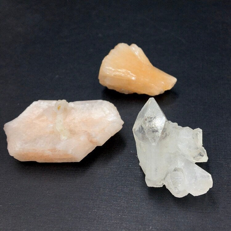 Indian Mineral Set: Apophyllite, Heulandite, Stilbite Crystal Cluster (MINI32)
