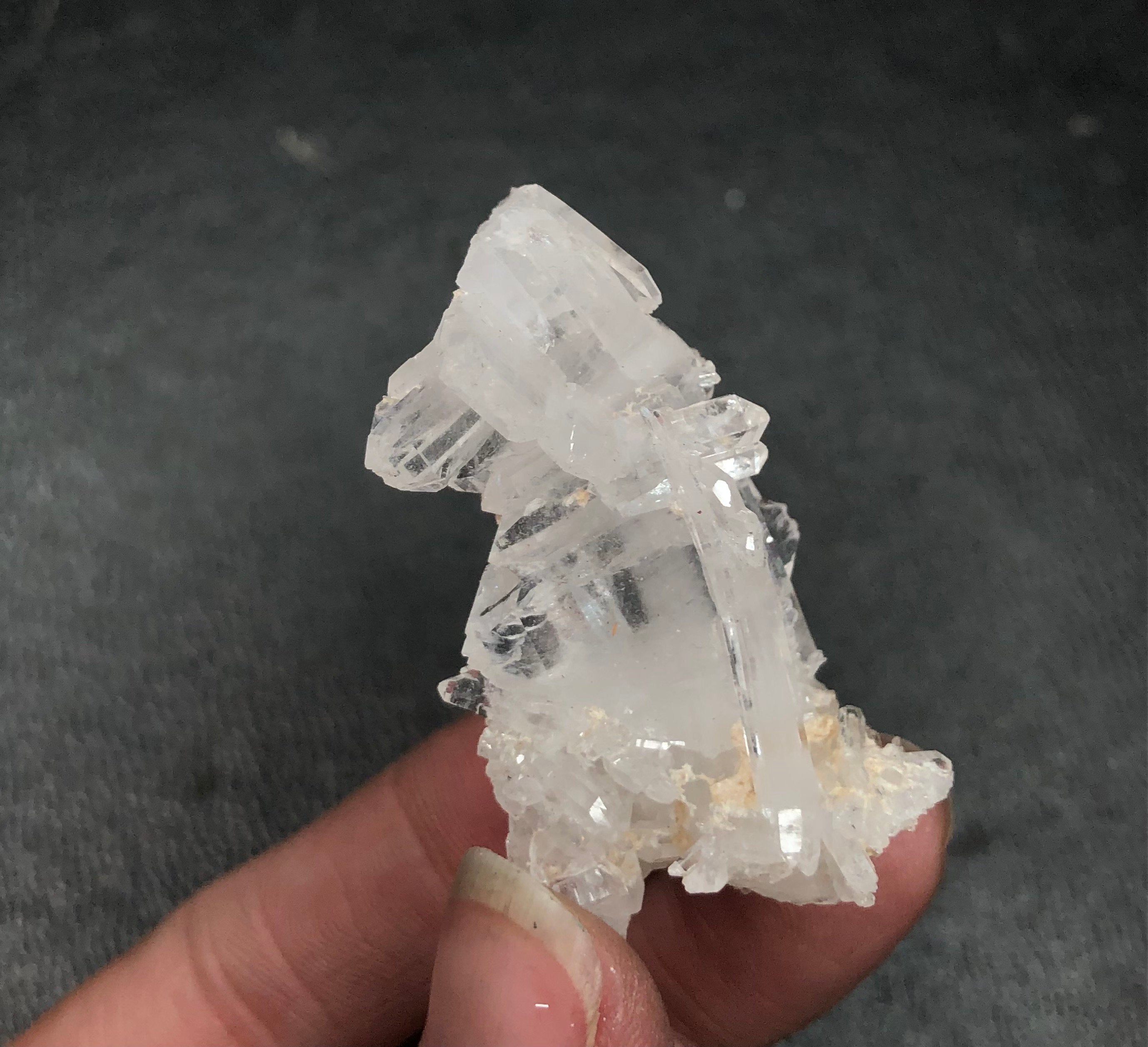 Faden Quartz Crystal Cluster (Miniature)-- Pakistan MINI22