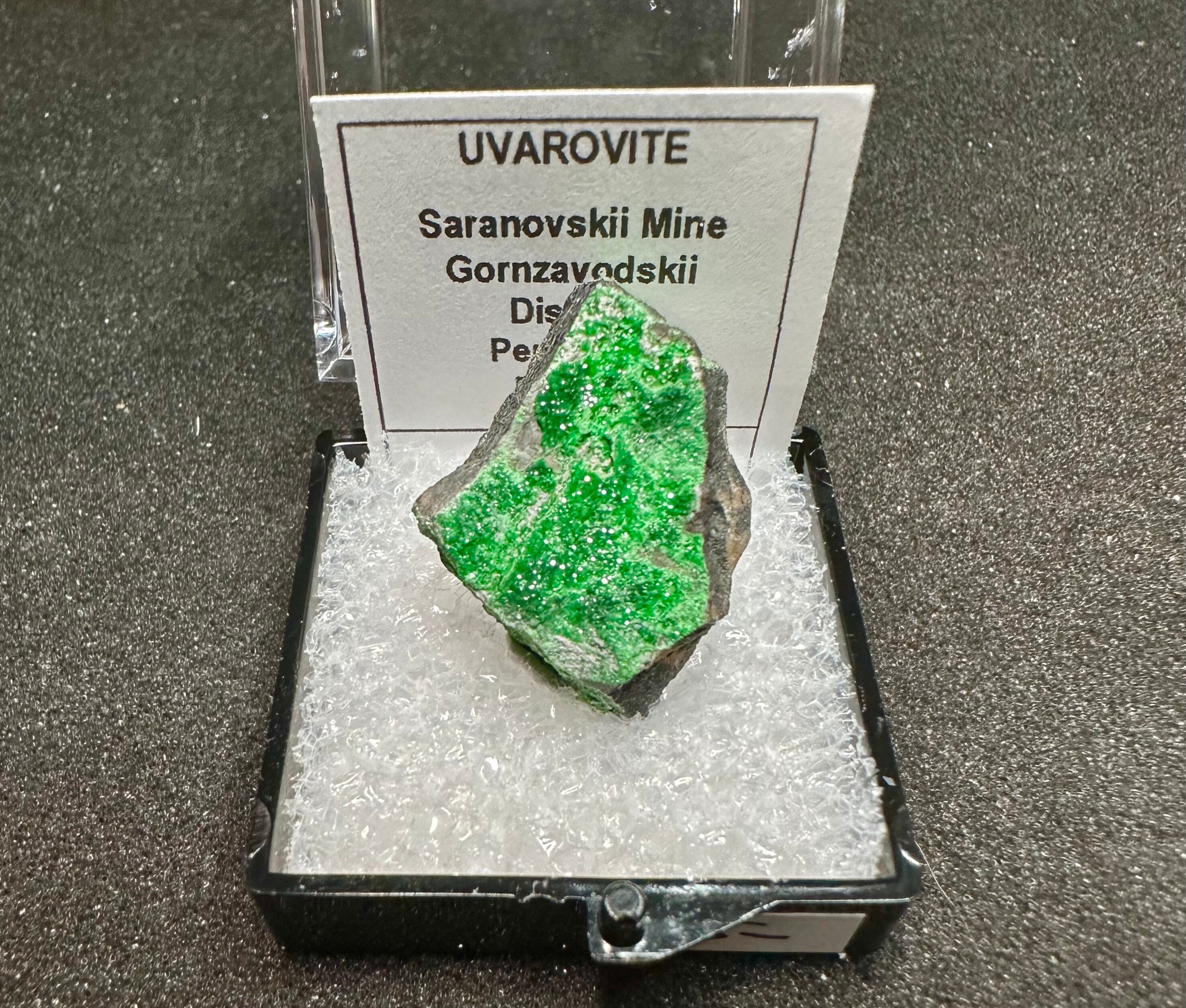 Uvarovite Green Garnets (Thumbnail Specimen)-- Saranovskii Mine, Russia TN22