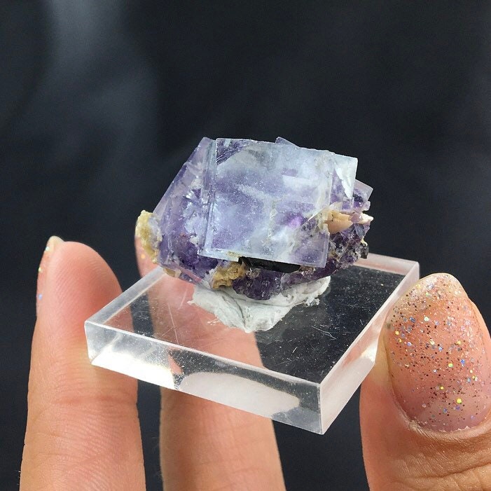 Blue Purple Fluorite Cubic Cluster (Miniature)--Yaogangxian Mine, China FLUO10