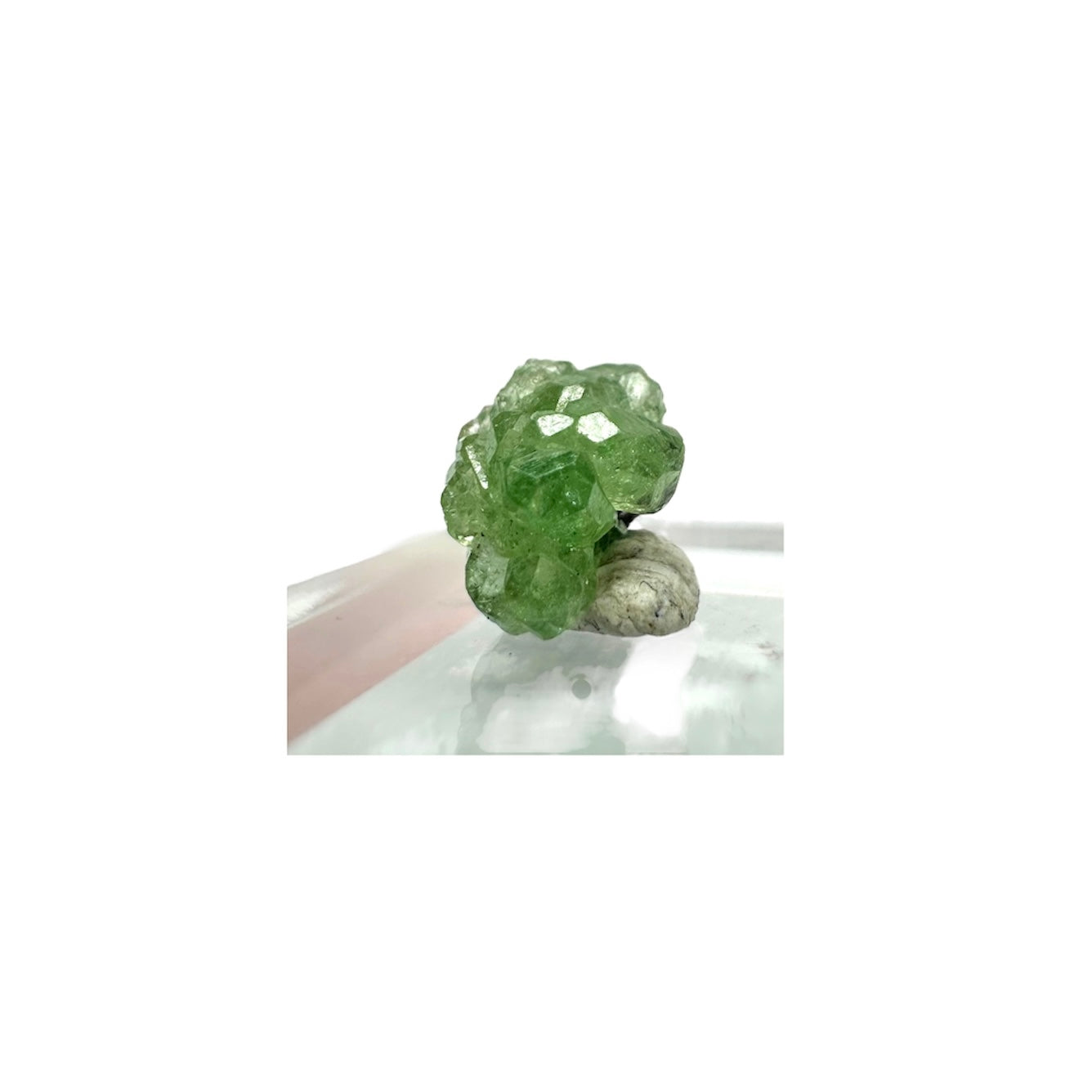 Tsavorite Garnet Rare (TN Size)—Tanzania 1