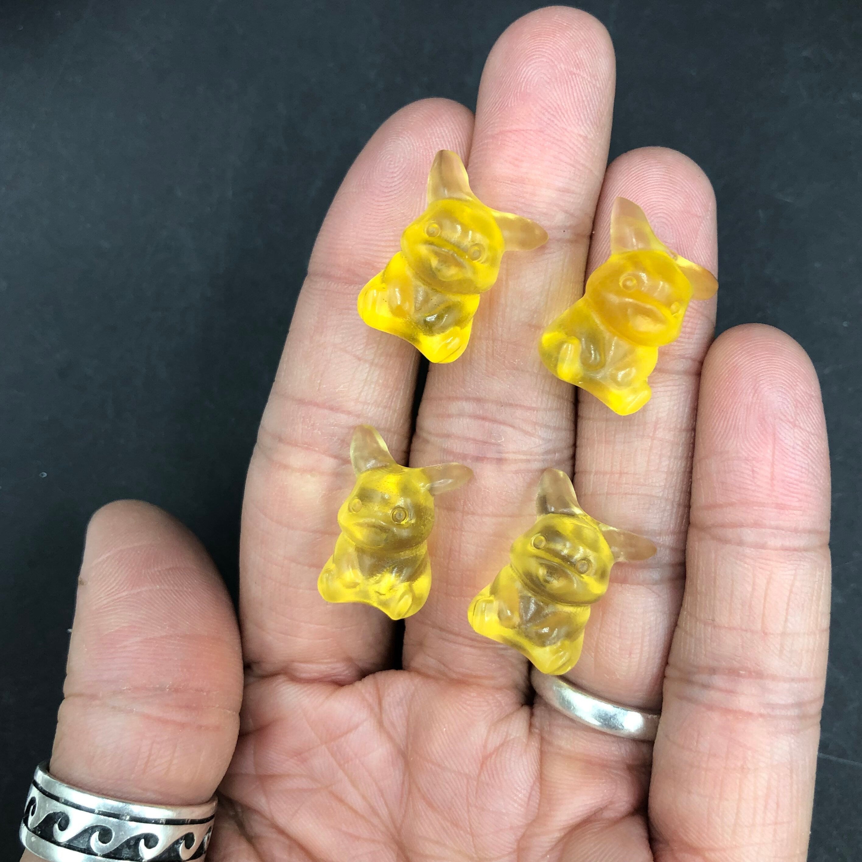 Pikachu Inspired Mouse Carving, Yellow Fluorite (Miniature) MINI31