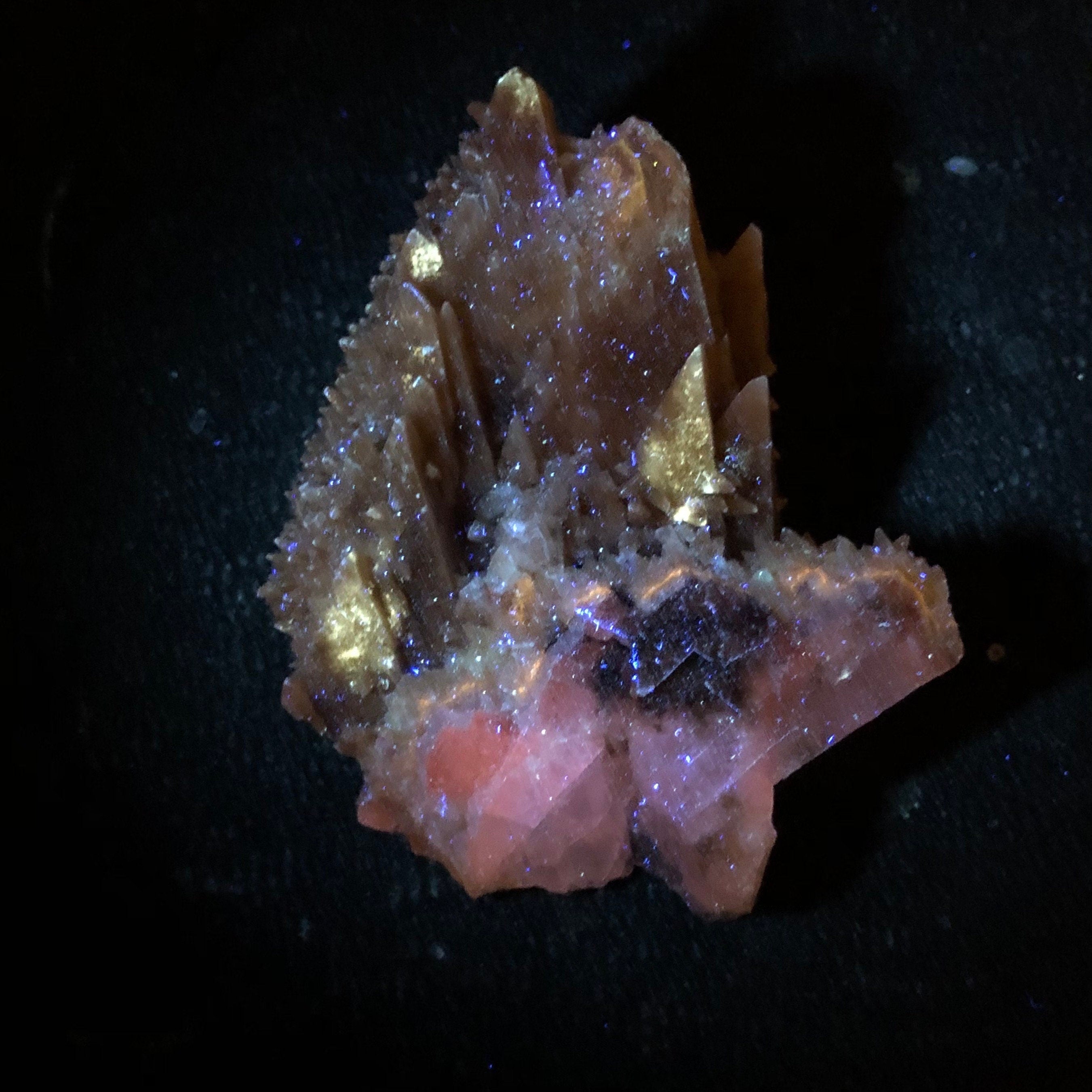 Dogtooth Calcite Crystal Cluster: Tres Marias Mine, Mexico (CMIX1)