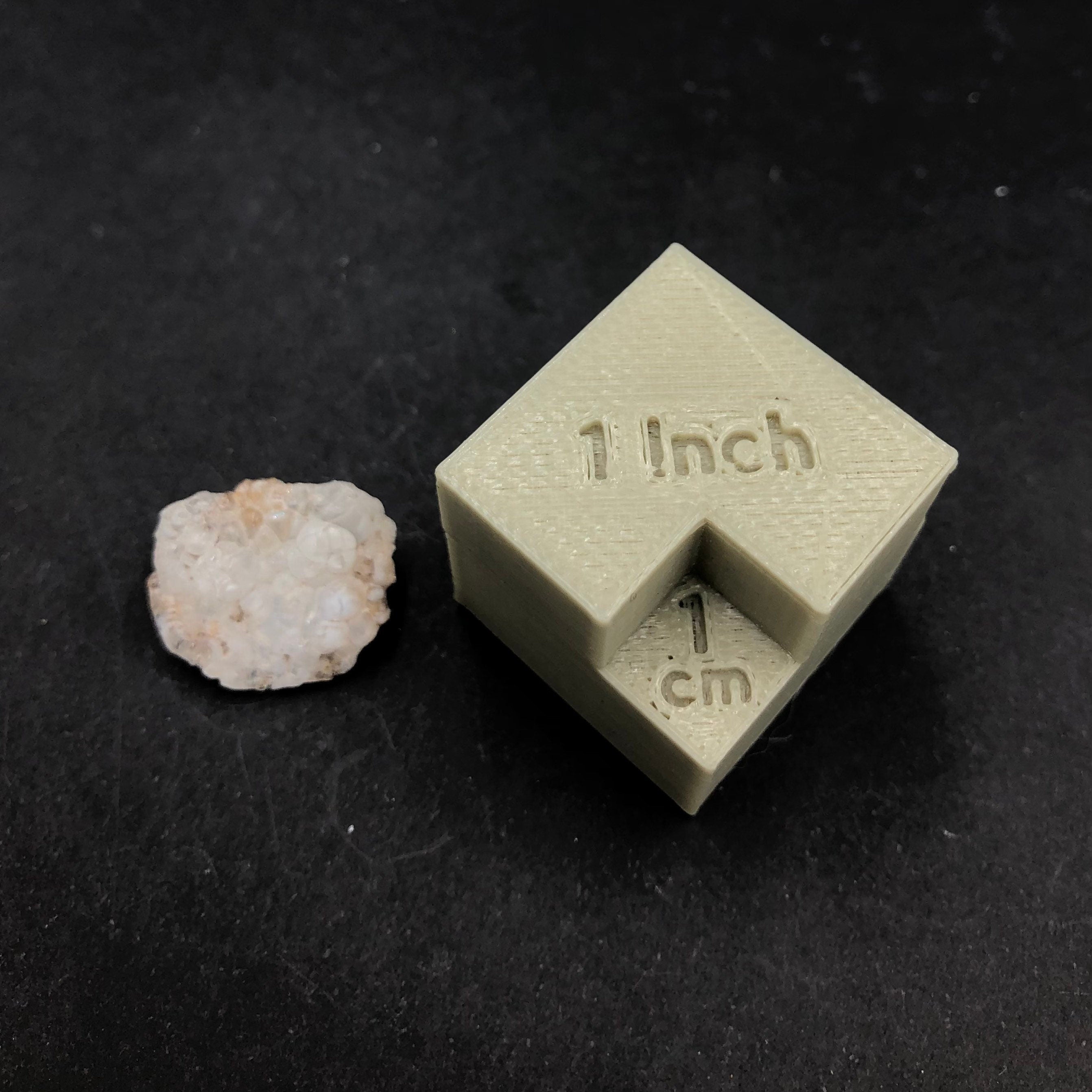 Hyalite Opal UV Raw (Miniature)--San Luis Potosi, Mexico MINI10