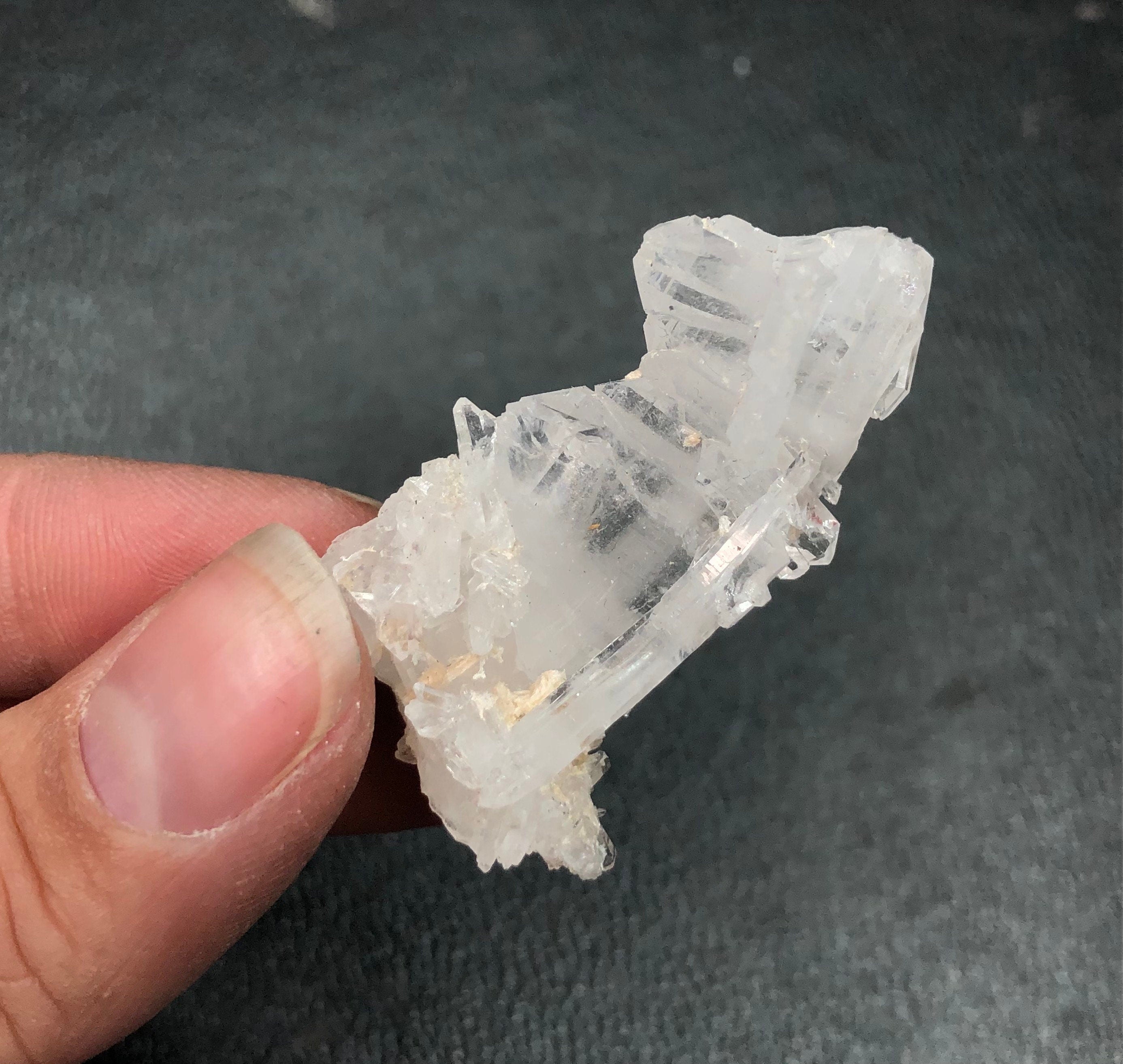 Faden Quartz Crystal Cluster (Miniature)-- Pakistan MINI22